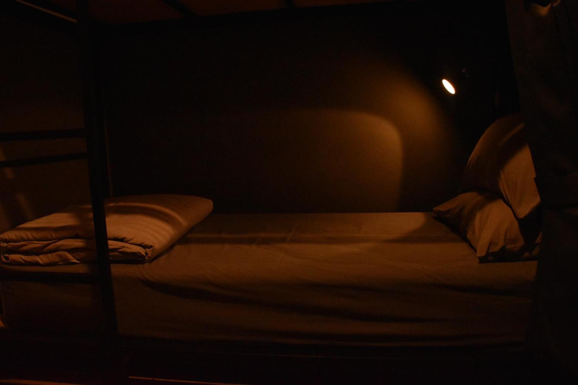 Stay At Pan Hostel Bangkok Buitenkant foto