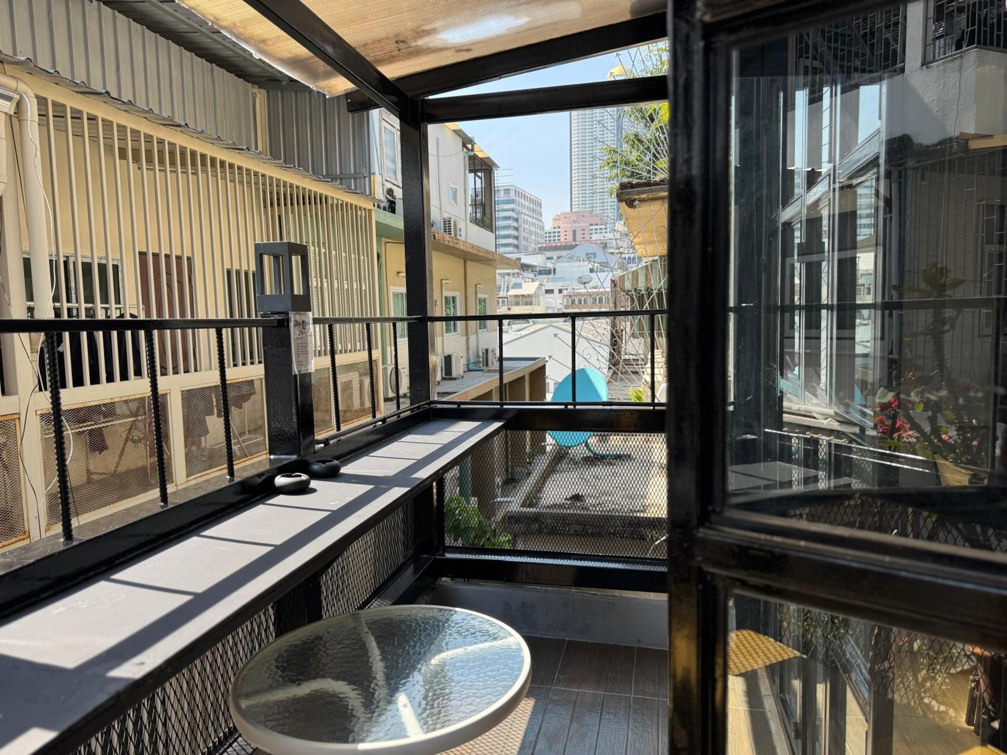 Stay At Pan Hostel Bangkok Buitenkant foto